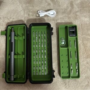 Wowstick 1F+ Electric Screwdriver Rechargeable with LED Light 56pcs Bits Case